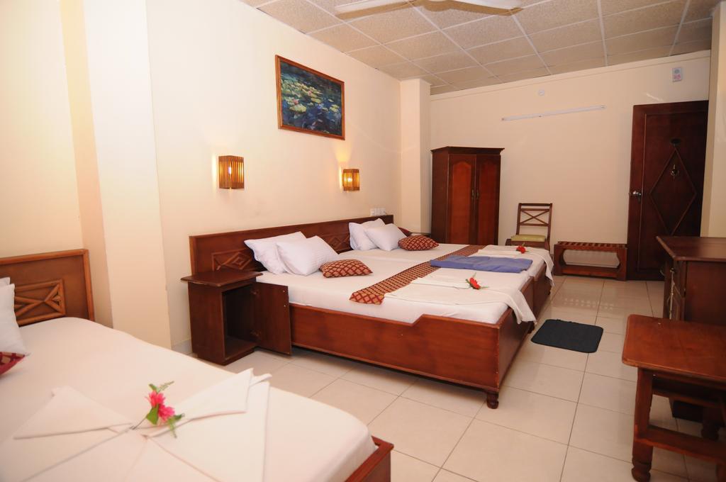 Brighten Hotel โคลอมโบ ภายนอก รูปภาพ