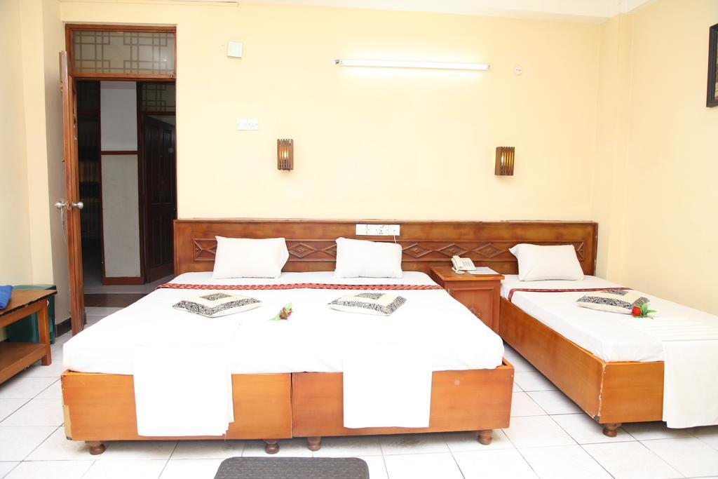 Brighten Hotel โคลอมโบ ภายนอก รูปภาพ