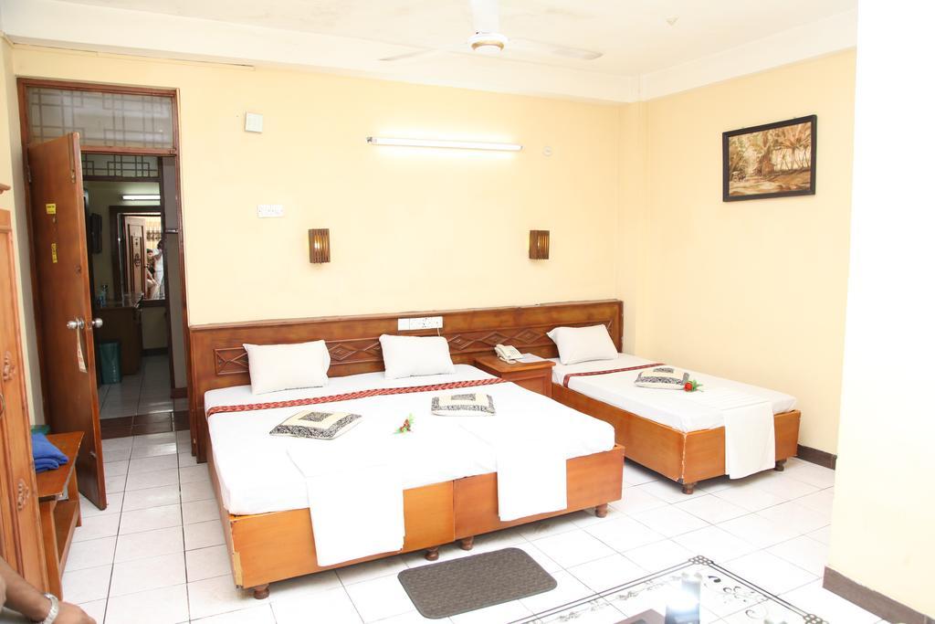 Brighten Hotel โคลอมโบ ภายนอก รูปภาพ